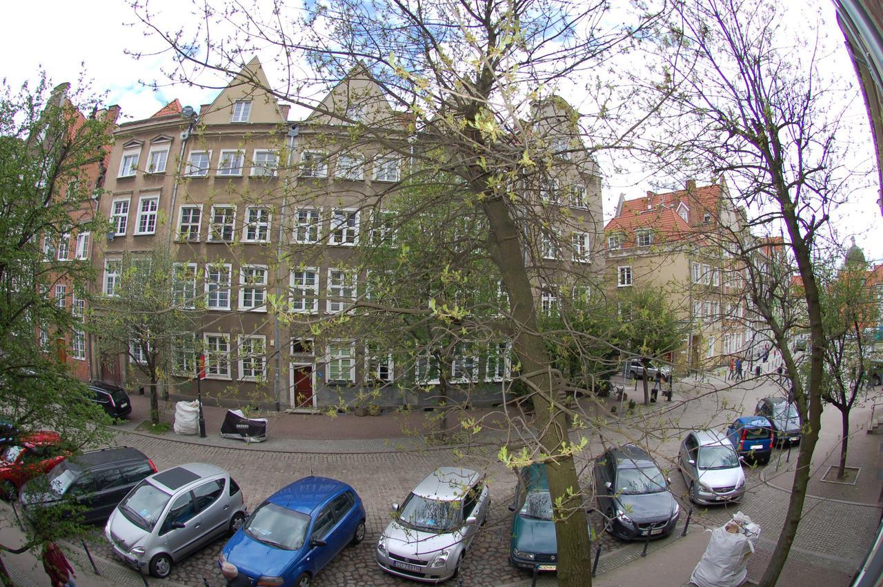Grand Tourist Gemini II Appartement Gdańsk Buitenkant foto