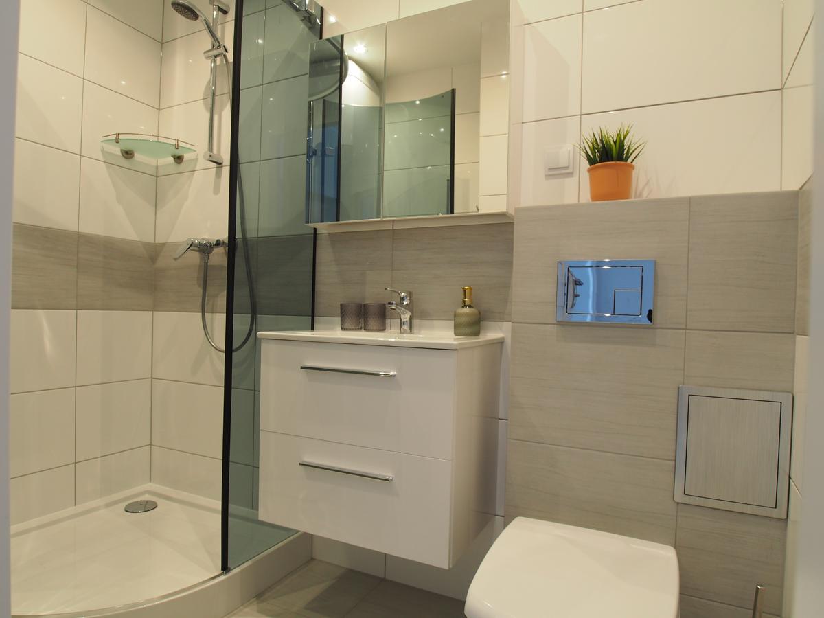 Grand Tourist Gemini II Appartement Gdańsk Buitenkant foto